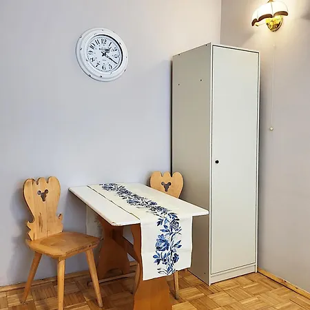 Husarska 60 Bed & Breakfast