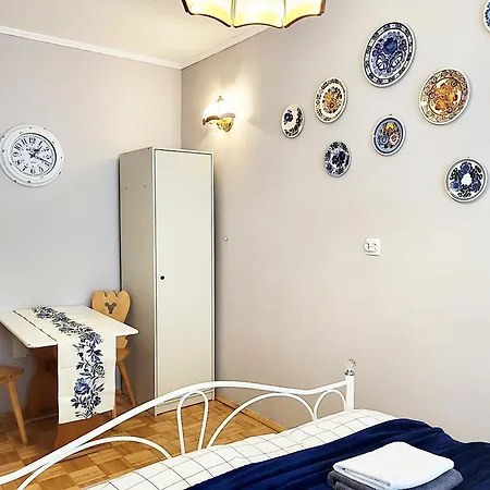 فندق مبيت وإفطار Husarska 60