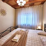 Husarska 60 Отель типа 